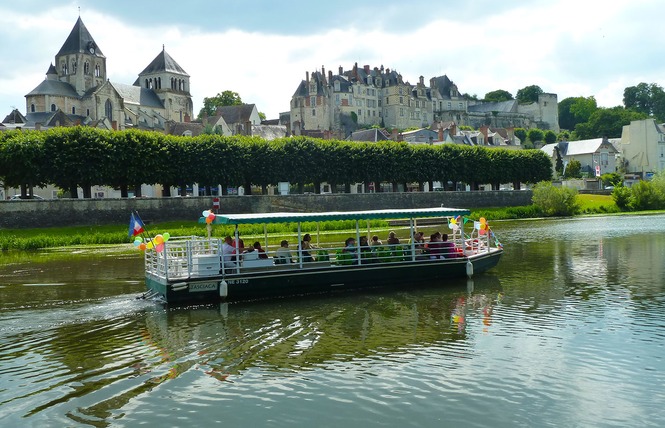 Orange Evasion Bateau Le Tasciaca 1 - Saint-Aignan