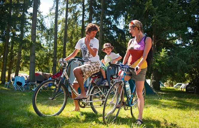 Camping Huttopia Les Châteaux 9 - Bracieux