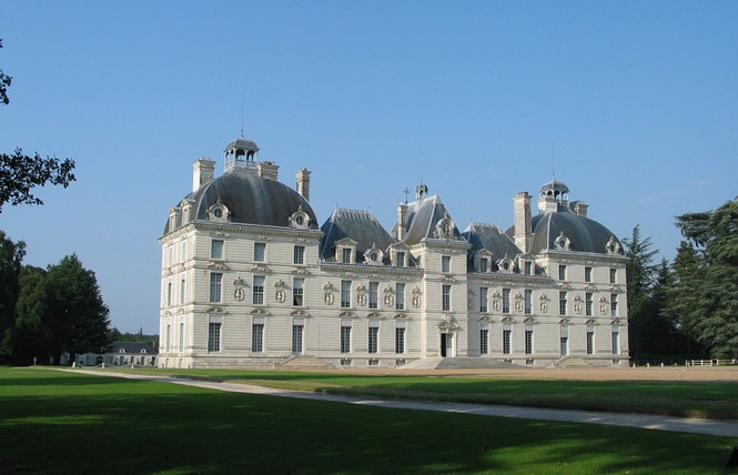 Chateau de Cheverny Chateaux a velo